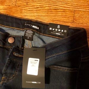 Fashion Nova Classic MidRise Skinny Jeans